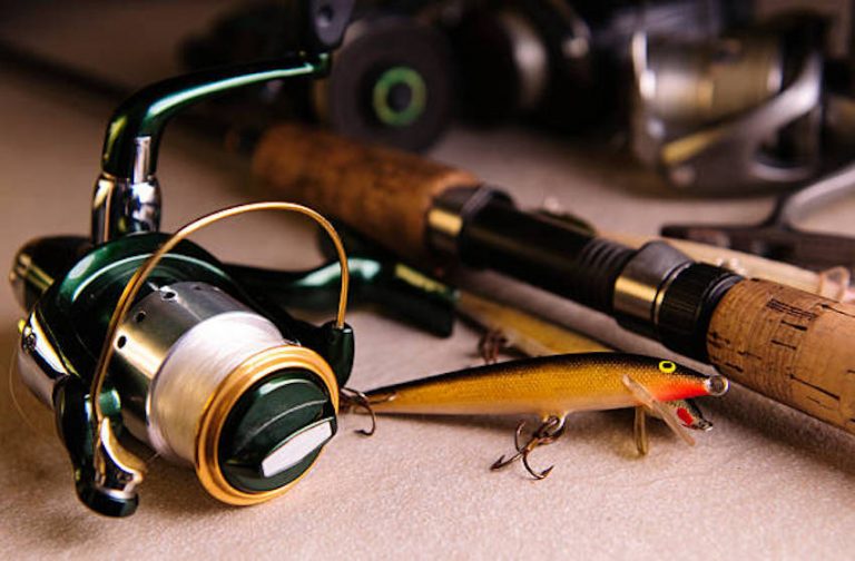 Salmon Fishing Rods – Choosing The Right One